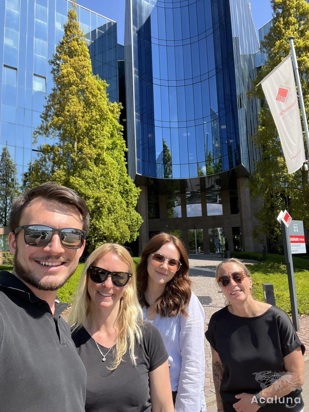 Das Acaluna-Team